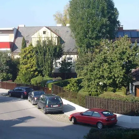 Apartment Hochbruendl *